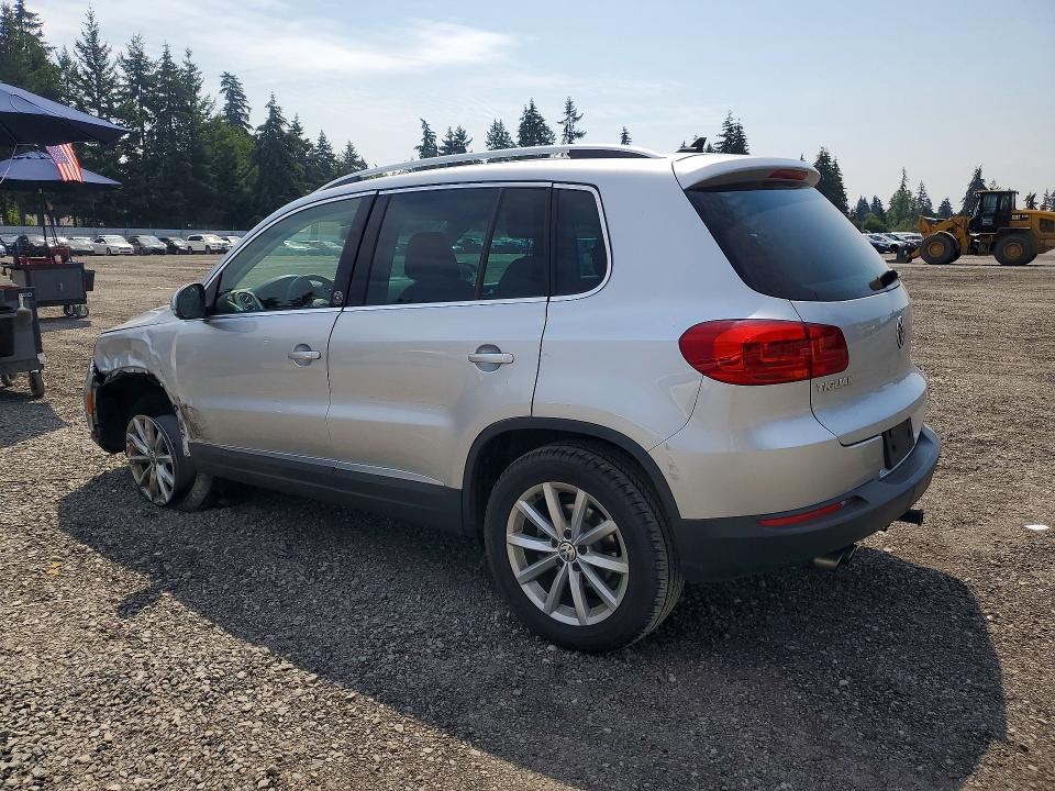 Auction sale of the 2017 Volkswagen Tiguan, vin: WVGSV7AX3HW513519, lot number: 61971816