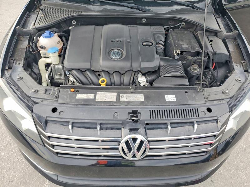 61722686 :رقم المزاد ، 1VWCH7A37DC023803 vin ، 2013 Volkswagen Passat مزاد بيع