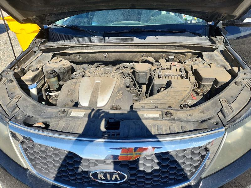 2011 Kia Sorento მანქანა იყიდება აუქციონზე, vin: 5XYKTDA27BG050818, აუქციონის ნომერი: 60994136