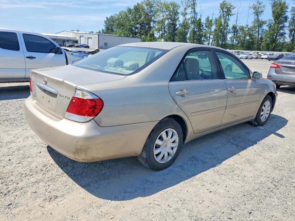 61409216 :رقم المزاد ، 4T1BE32K05U072502 vin ، 2005 Toyota Camry مزاد بيع