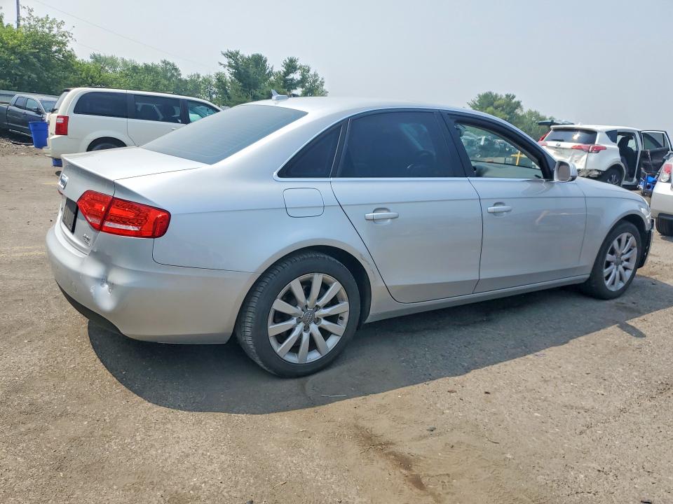 2011 Audi A4 მანქანა იყიდება აუქციონზე, vin: WAUFFAFLXBN041738, აუქციონის ნომერი: 58078136