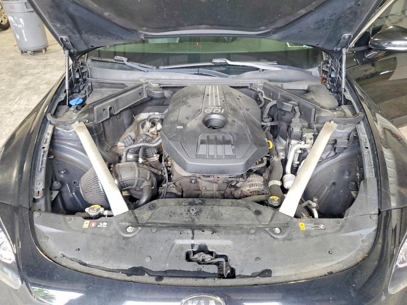 85604825 :رقم المزاد ، KNAE15LAXJ6013113 vin ، 2018 Kia Stinger مزاد بيع
