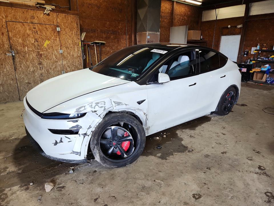 Продаж на аукціоні авто 2026 Tesla Model Y, vin: 7SAYGDEE3TF572084, номер лоту: 62865976