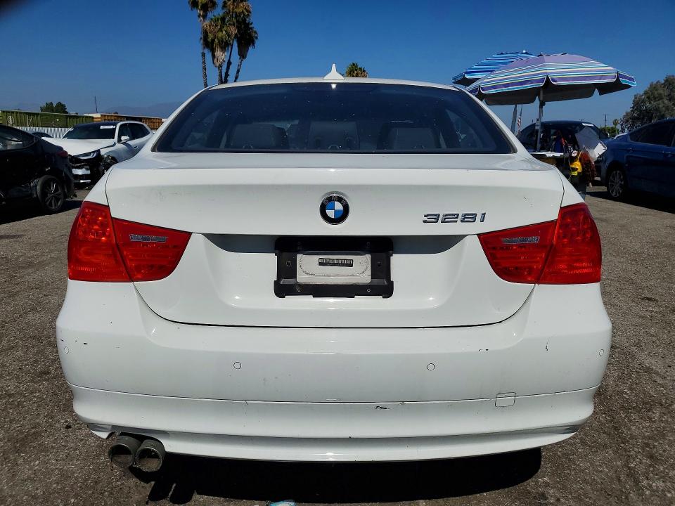 2009 Bmw 328 მანქანა იყიდება აუქციონზე, vin: WBAPH57589NL80241, აუქციონის ნომერი: 59905856