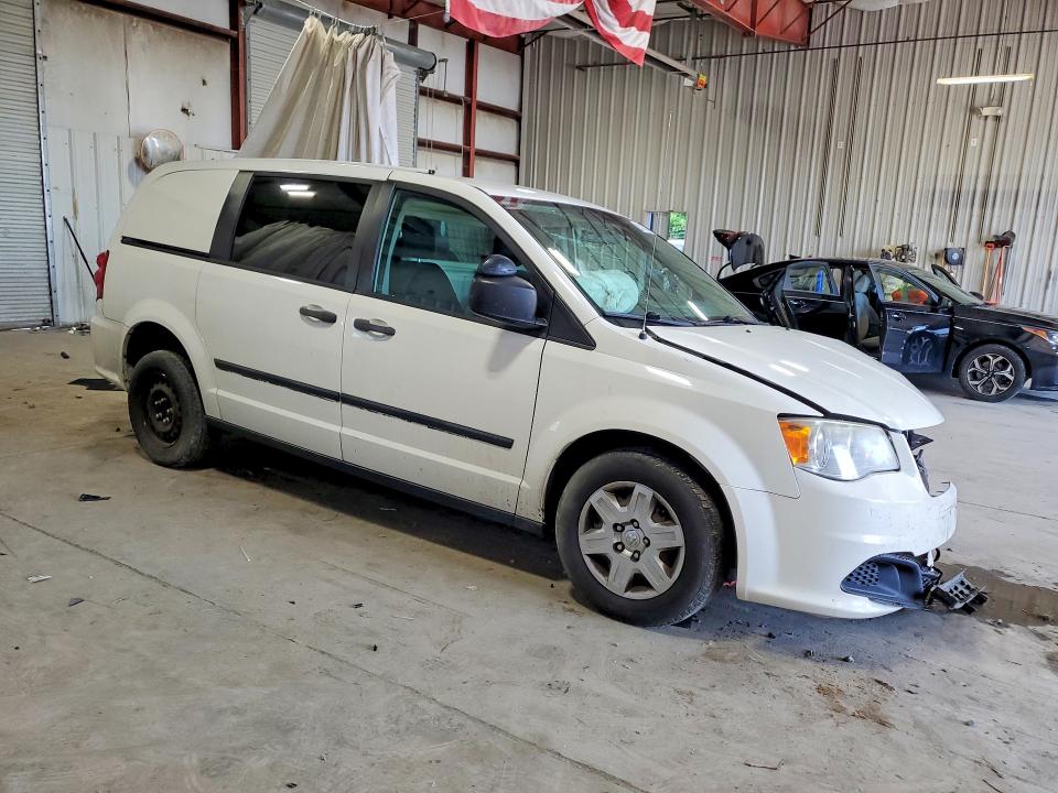 62167216 :رقم المزاد ، 2C4JRGAGXDR653526 vin ، 2013 Ram Tradesman مزاد بيع
