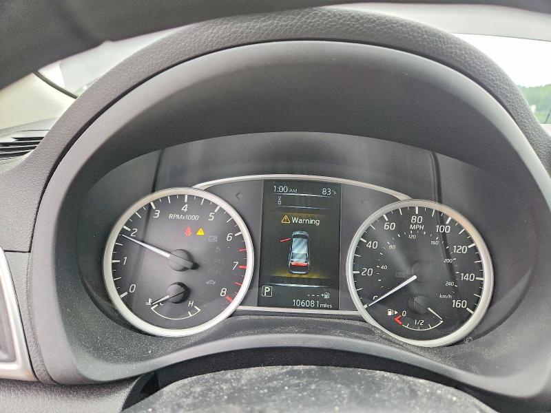 62527536 :رقم المزاد ، 3N1AB7AP9JY315652 vin ، 2018 Nissan Sentra مزاد بيع