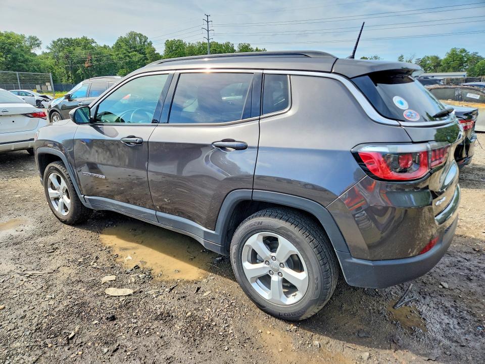 2017 Jeep Compass მანქანა იყიდება აუქციონზე, vin: 3C4NJDBBXHT674681, აუქციონის ნომერი: 62403636