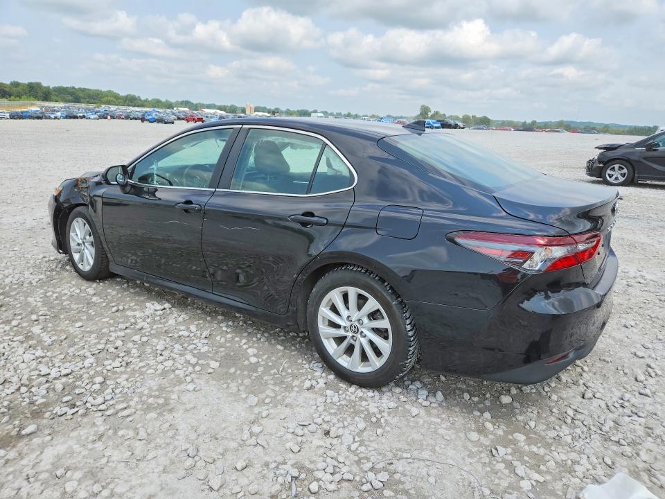 63016756 :رقم المزاد ، 4T1C11BK3PU087437 vin ، 2023 Toyota Camry مزاد بيع