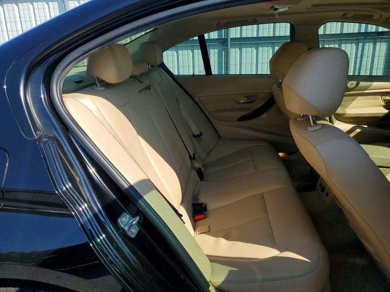 2015 Bmw 328 მანქანა იყიდება აუქციონზე, vin: WBA3B5G52FNS16768, აუქციონის ნომერი: 60763846
