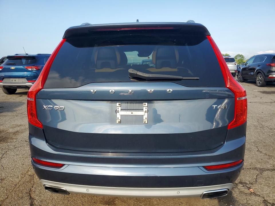 62328386 :رقم المزاد ، YV4A22PK7J1209567 vin ، 2018 Volvo Xc90 مزاد بيع