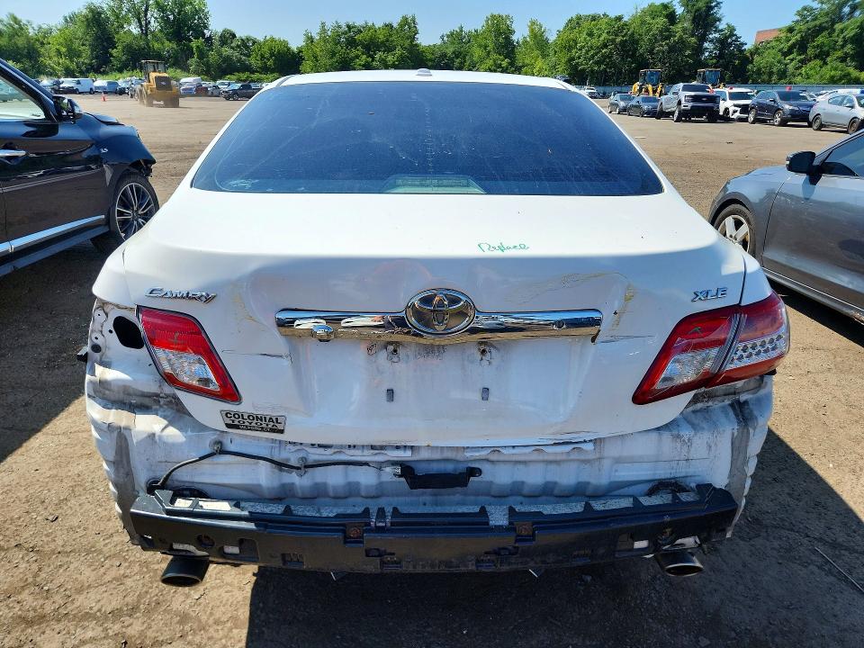 Aukcja sprzedaży 2011 Toyota Camry, vin: 4T1BK3EKXBU632607, numer aukcji: 62084066