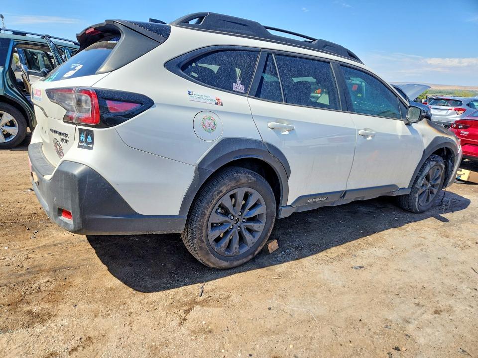 61715136 :رقم المزاد ، 4S4BTGLDXR3290486 vin ، 2024 Subaru Outback مزاد بيع