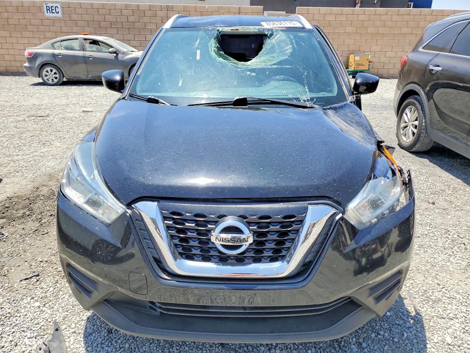 Продажа на аукционе авто 2019 Nissan Kicks, vin: 3N1CP5CU9KL549712, номер лота: 85636715