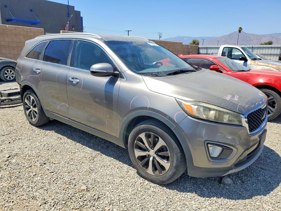 61705016 :رقم المزاد ، 5XYPH4A51GG090904 vin ، 2016 Kia Sorento مزاد بيع