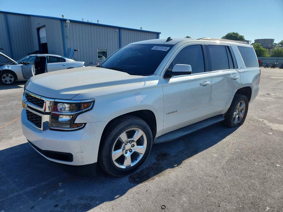 60472416 :رقم المزاد ، 1GNSCBKC6FR171026 vin ، 2015 Chevrolet Tahoe مزاد بيع