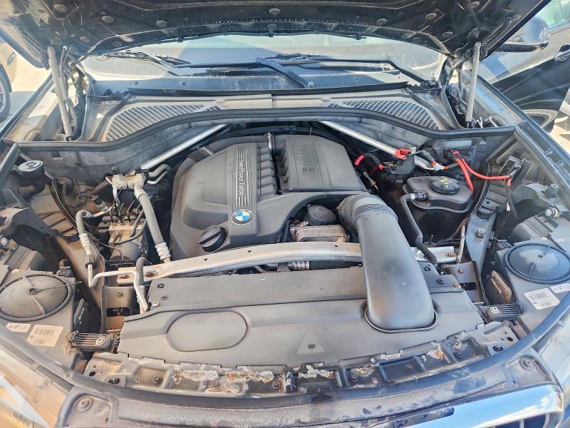 61909316 :رقم المزاد ، 5UXKR0C59F0K61527 vin ، 2015 Bmw X5 مزاد بيع