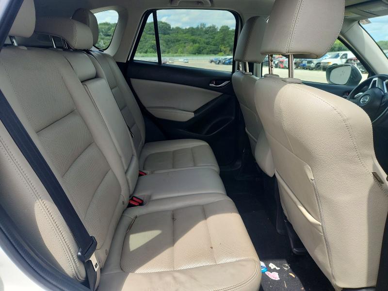 61495216 :رقم المزاد ، JM3KE4DY9F0454801 vin ، 2015 Mazda Cx-5 مزاد بيع