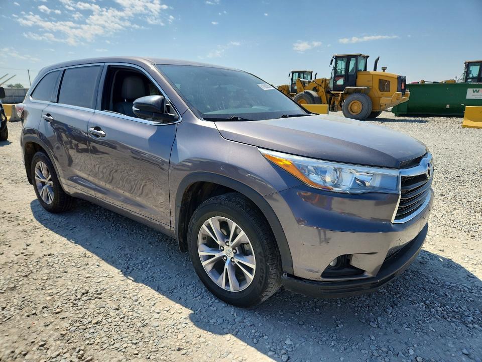 Продаж на аукціоні авто 2015 Toyota Highlander, vin: 5TDBKRFH9FS102195, номер лоту: 61880056