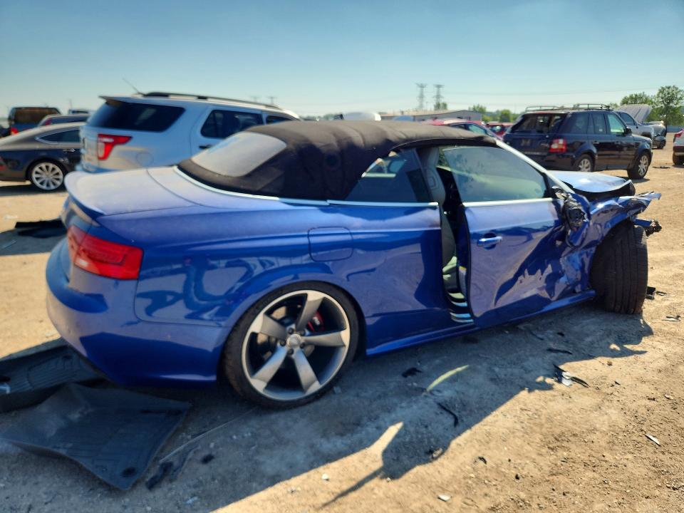 60236026 :رقم المزاد ، WUAC6AFH2EN900524 vin ، 2014 Audi Rs5 مزاد بيع