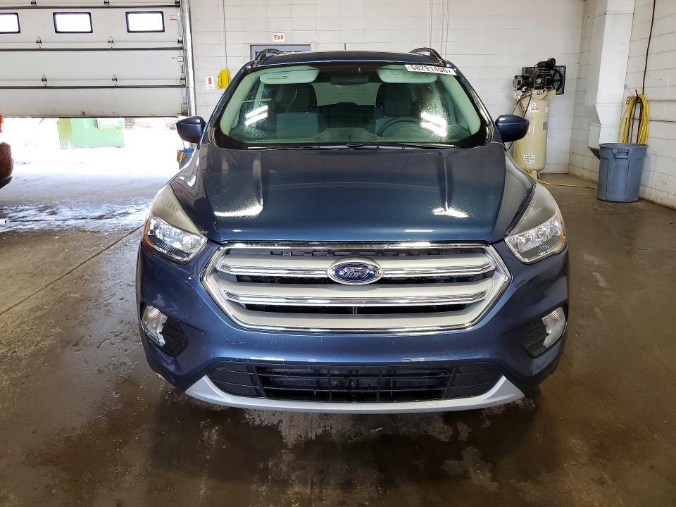 Продажа на аукционе авто 2018 Ford Escape, vin: 1FMCU9GD1JUB13573, номер лота: 58291496