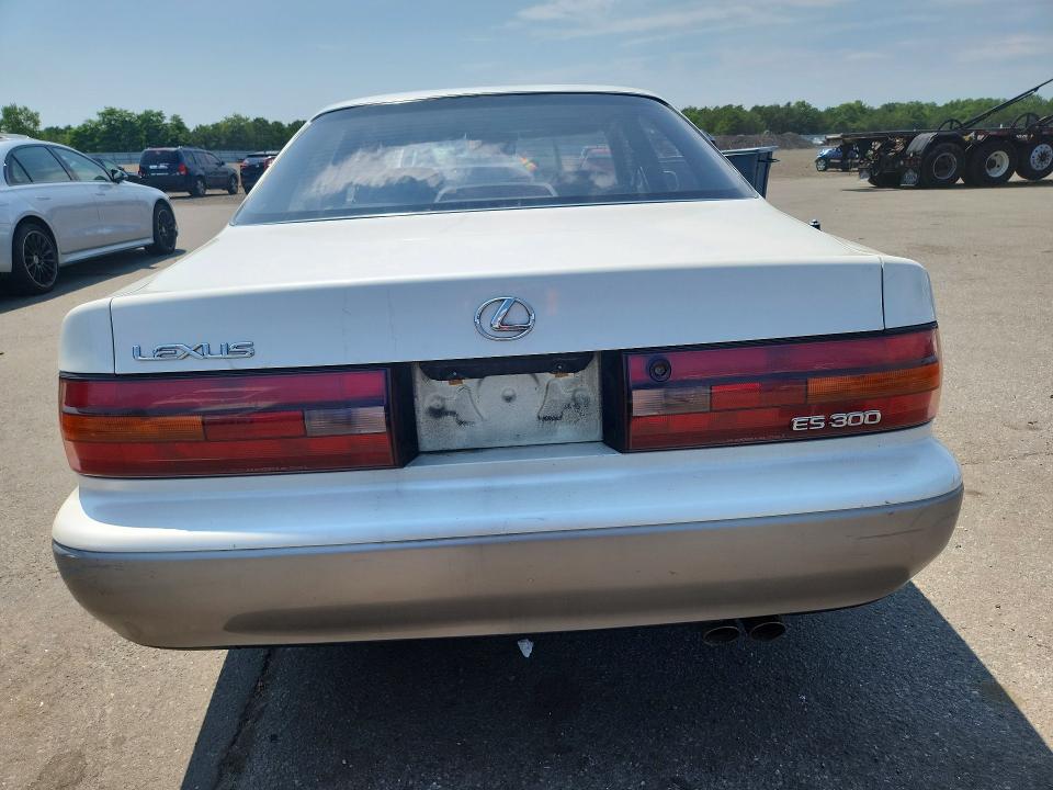 1992 Lexus Es მანქანა იყიდება აუქციონზე, vin: JT8VK13T4N0034699, აუქციონის ნომერი: 60682476