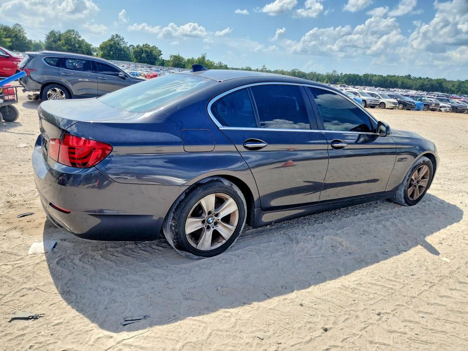 2013 Bmw 528xi მანქანა იყიდება აუქციონზე, vin: WBAXH5C54DD110010, აუქციონის ნომერი: 60858906