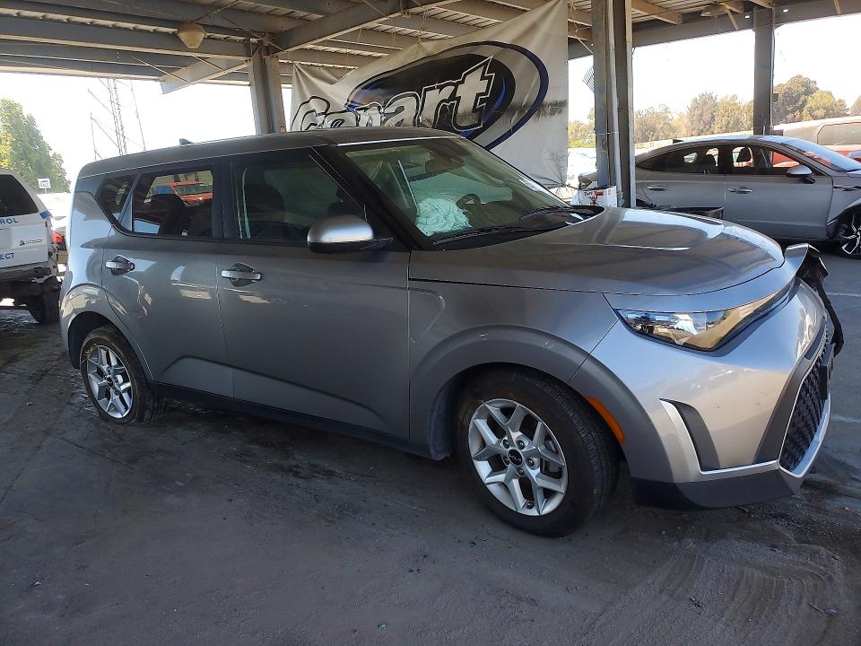Продажа на аукционе авто 2024 Kia Soul, vin: KNDJ23AU5R7240568, номер лота: 63608856