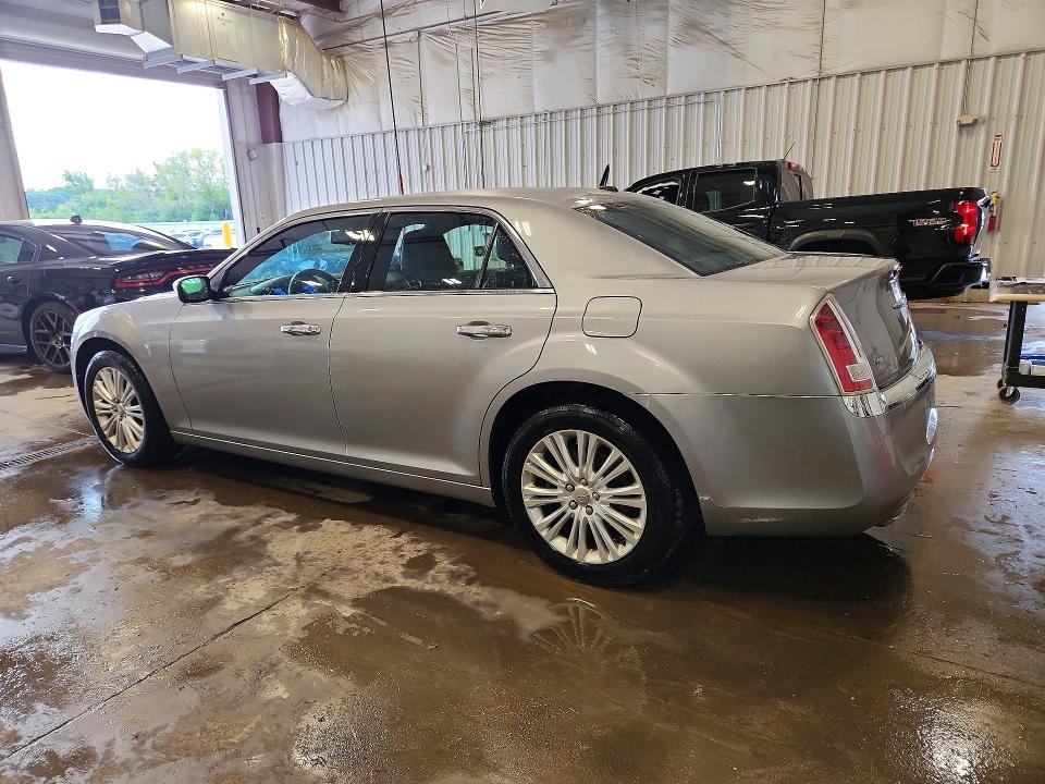 2014 Chrysler 300c მანქანა იყიდება აუქციონზე, vin: 2C3CCAKG7EH260441, აუქციონის ნომერი: 60041436