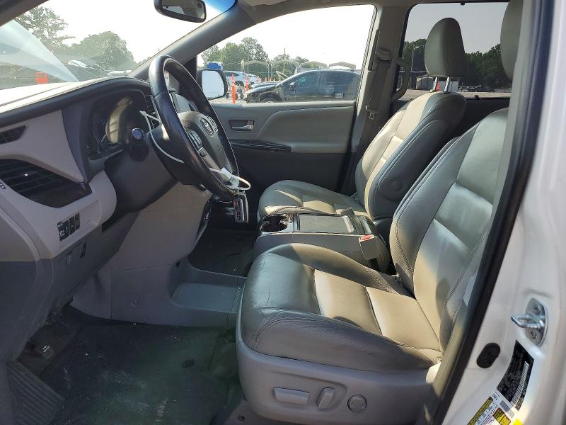 2015 Toyota Sienna მანქანა იყიდება აუქციონზე, vin: 5TDDK3DC5FS112896, აუქციონის ნომერი: 62516706