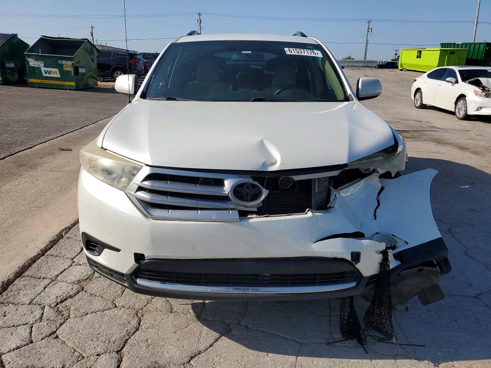 Продажа на аукционе авто 2011 Toyota Highlander, vin: 5TDZK3EH0BS035641, номер лота: 61537176