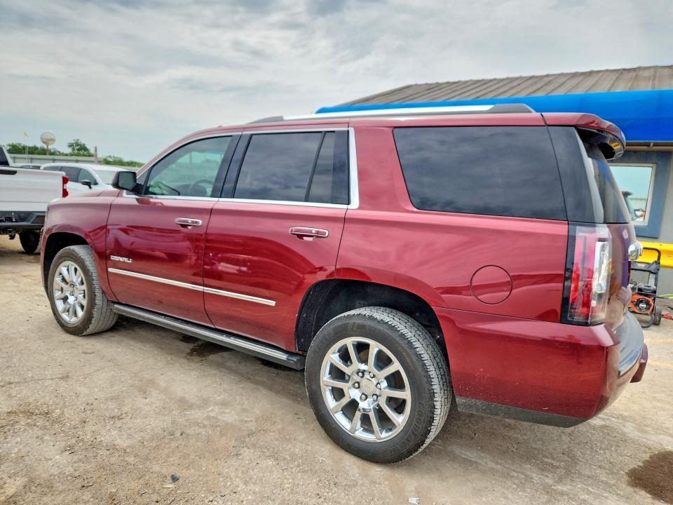 61756626 :رقم المزاد ، 1GKS2CKJ9HR240637 vin ، 2017 Gmc Yukon مزاد بيع