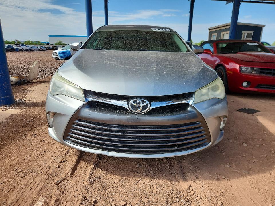 2015 Toyota Camry მანქანა იყიდება აუქციონზე, vin: 4T1BF1FK6FU036813, აუქციონის ნომერი: 60985826
