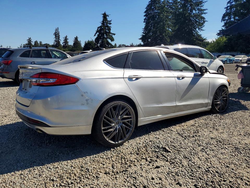 60985936 :رقم المزاد ، 3FA6P0HD2HR275206 vin ، 2017 Ford Fusion مزاد بيع