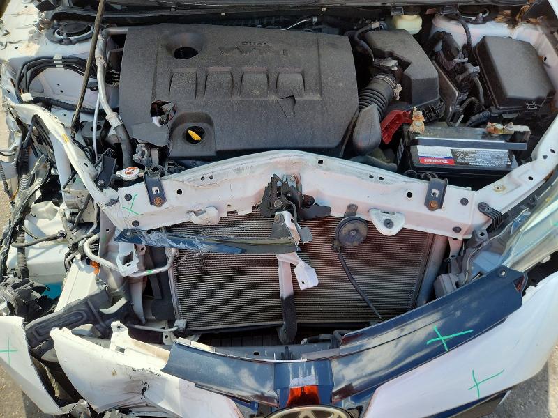 59664766 :رقم المزاد ، 5YFBURHE4HP733851 vin ، 2017 Toyota Corolla مزاد بيع