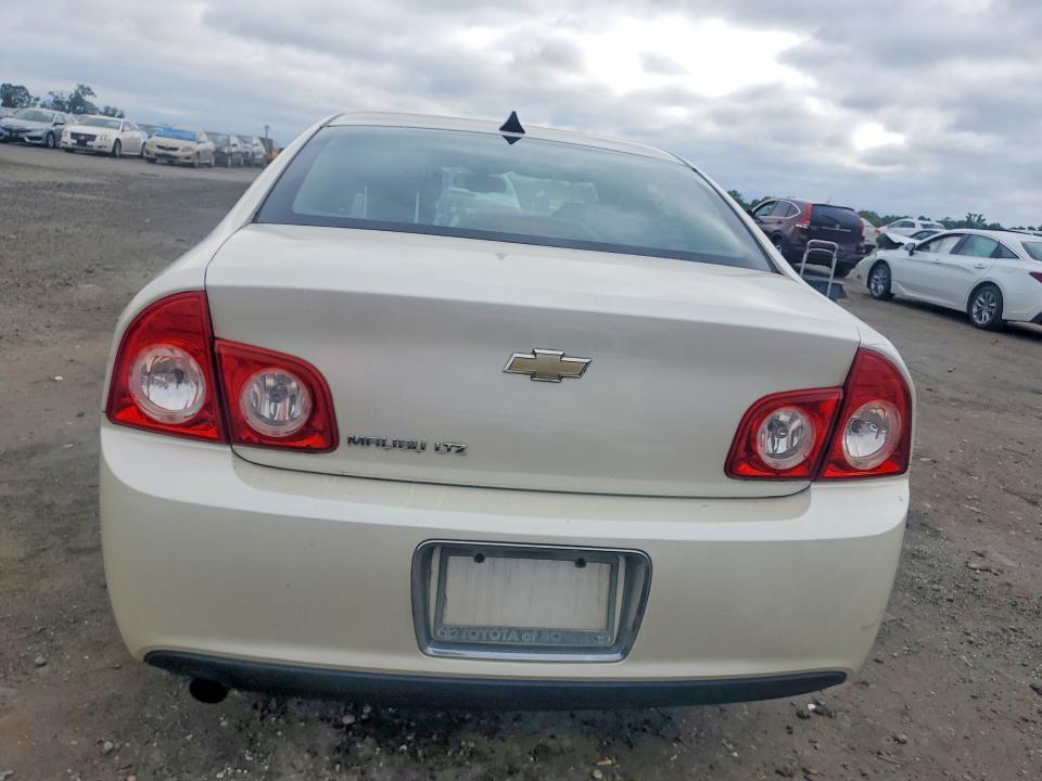 61924476 :رقم المزاد ، 1G1ZE5E08CF225596 vin ، 2012 Chevrolet Malibu مزاد بيع