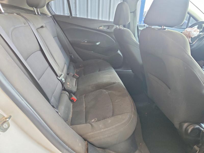 61850466 :رقم المزاد ، 1G1BE5SM6J7205539 vin ، 2018 Chevrolet Cruze مزاد بيع