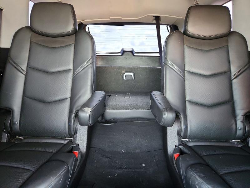 2015 Cadillac Escalade მანქანა იყიდება აუქციონზე, vin: 1GYS3NKJXFR649242, აუქციონის ნომერი: 61545186