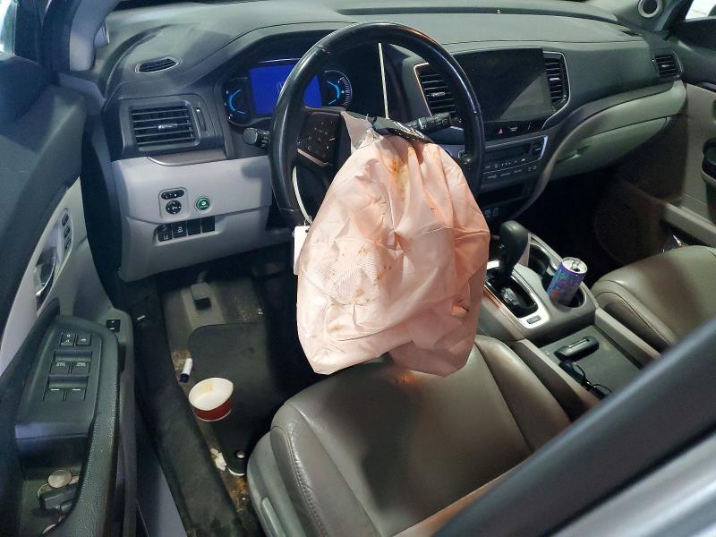 61536996 :رقم المزاد ، 5FNYF5H52LB026913 vin ، 2020 Honda Pilot مزاد بيع