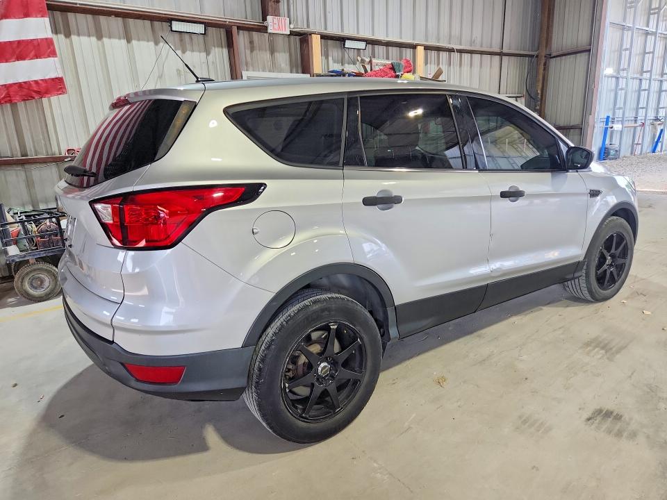 Продажа на аукционе авто 2019 Ford Escape, vin: 1FMCU0F71KUA95861, номер лота: 63304286