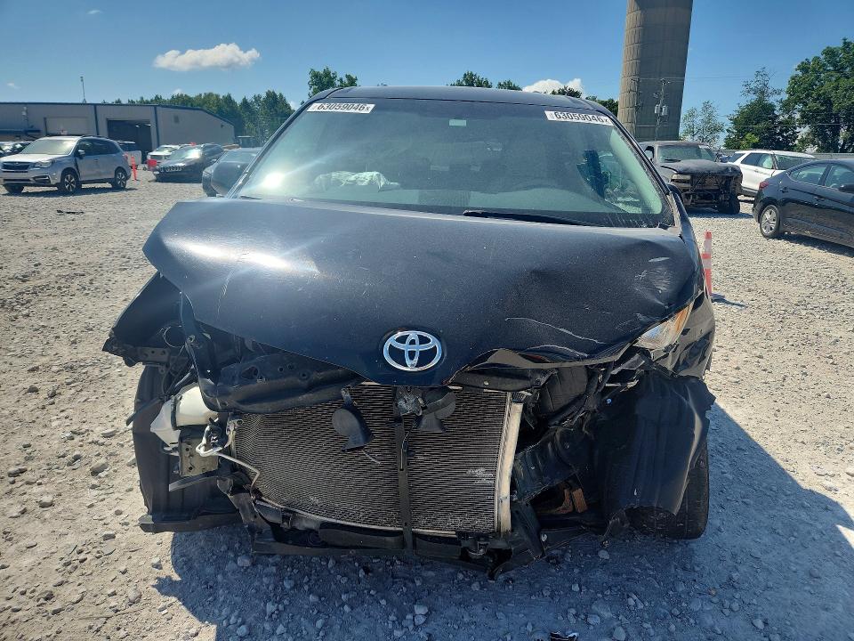 Продажа на аукционе авто 2012 Toyota Sienna, vin: 5TDKK3DCXCS189802, номер лота: 63059046