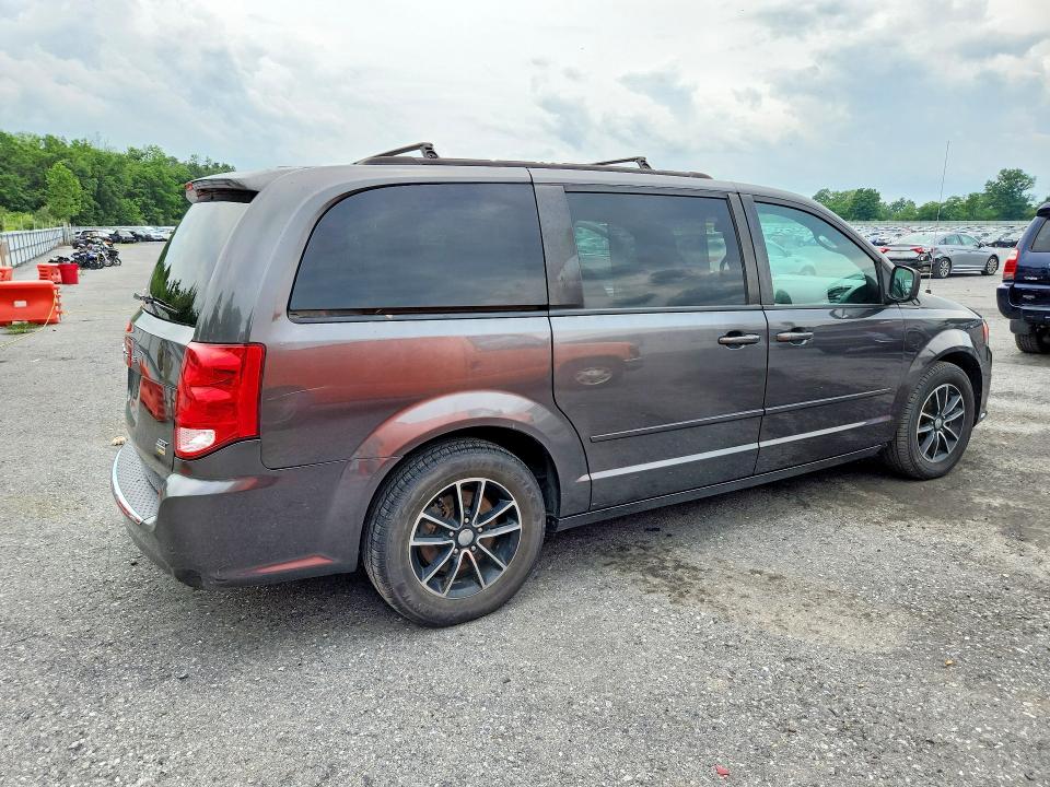 2017 Dodge Grand Caravan მანქანა იყიდება აუქციონზე, vin: 2C4RDGEGXHR681330, აუქციონის ნომერი: 60954646