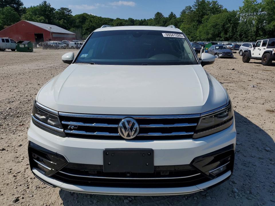 2018 Volkswagen Tiguan მანქანა იყიდება აუქციონზე, vin: 3VV4B7AX3JM144755, აუქციონის ნომერი: 59341326