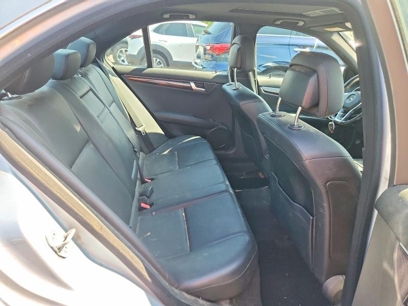 60089756 :رقم المزاد ، WDDGF8ABXDR275605 vin ، 2013 Mercedes-benz C مزاد بيع