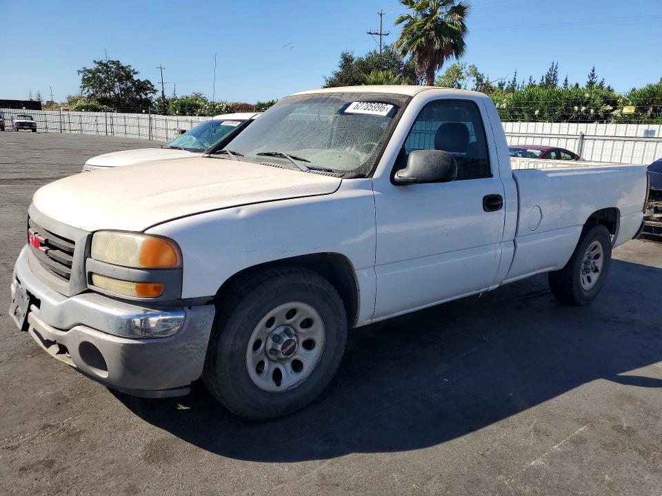 62705996 :رقم المزاد ، 1GTEC14X65Z280200 vin ، 2005 Gmc New Sierra مزاد بيع