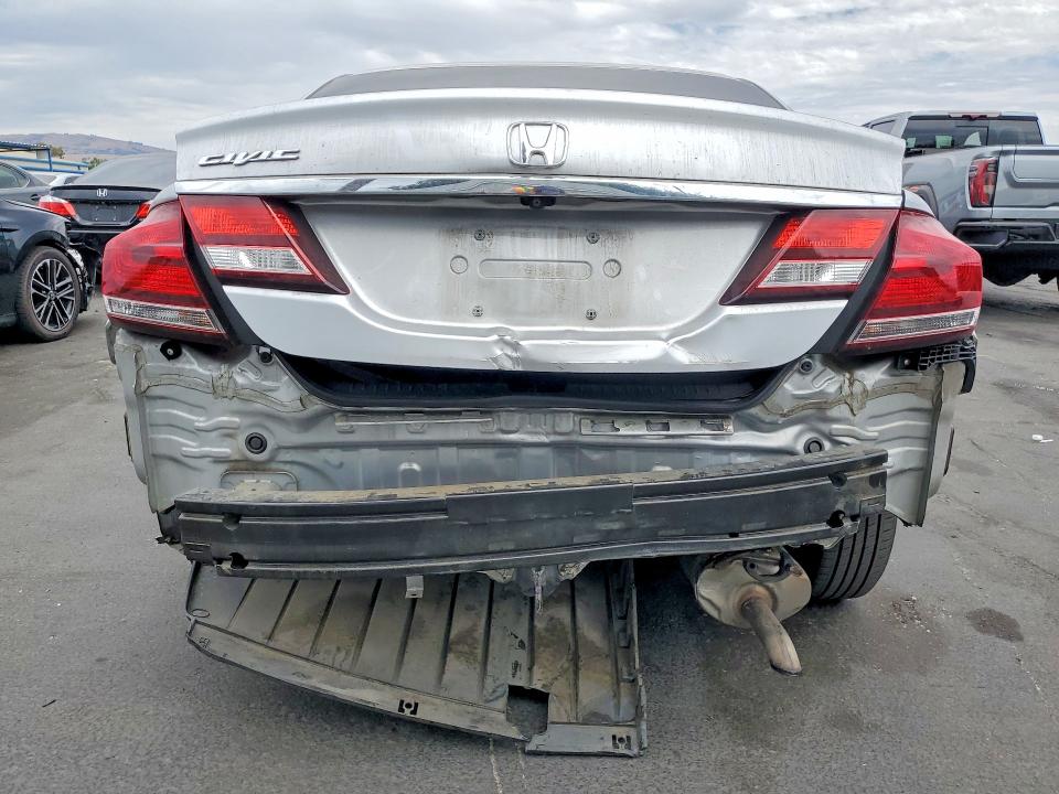 60883876 :رقم المزاد ، 19XFB2F51FE295872 vin ، 2015 Honda Civic مزاد بيع