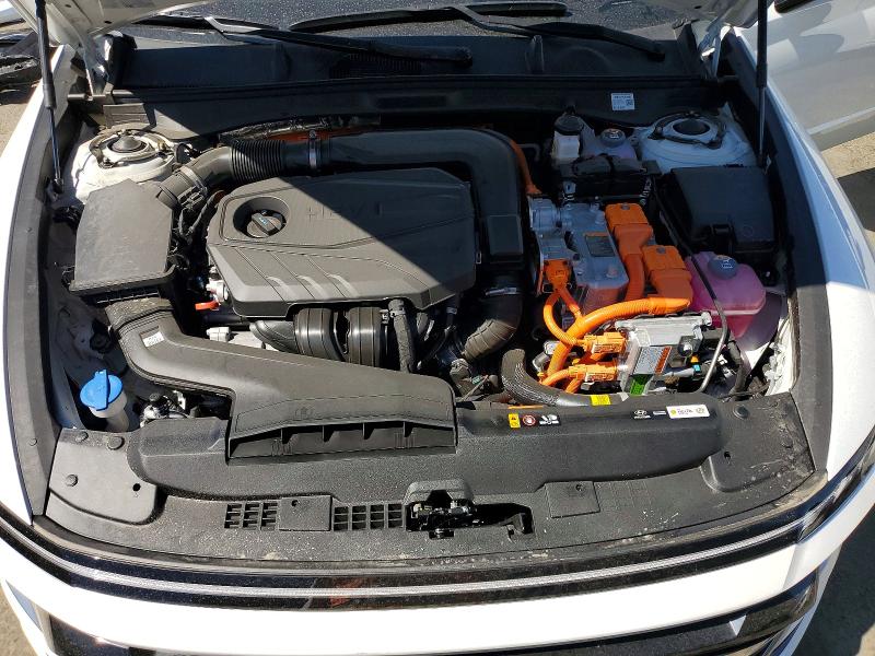 2026 Hyundai Sonata Hybrid მანქანა იყიდება აუქციონზე, vin: KMHL34JJ3TA150262, აუქციონის ნომერი: 61496216