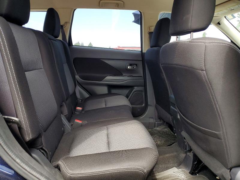 2018 Mitsubishi Outlander მანქანა იყიდება აუქციონზე, vin: JA4AZ3A36JJ001146, აუქციონის ნომერი: 62099566