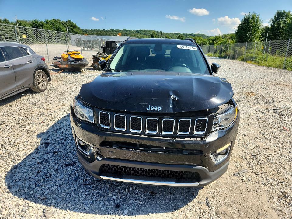 60749936 :رقم المزاد ، 3C4NJDCB2KT661395 vin ، 2019 Jeep Compass مزاد بيع