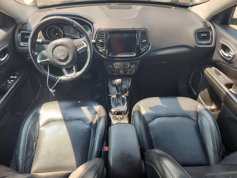 62616076 :رقم المزاد ، 3C4NJDCBXJT307350 vin ، 2018 Jeep Compass مزاد بيع