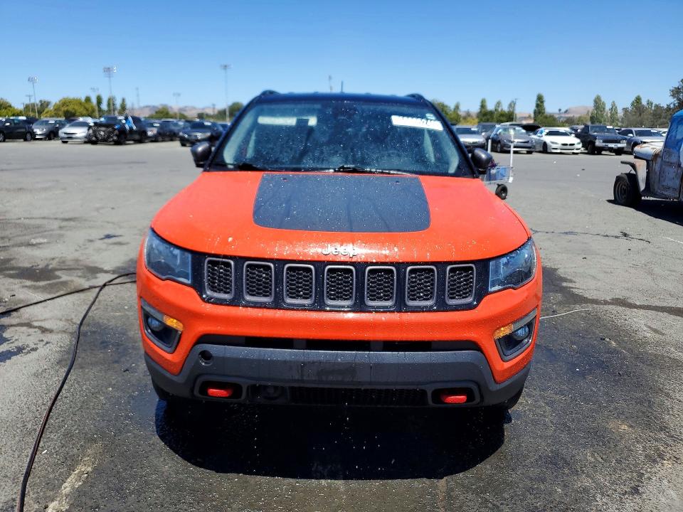 2021 Jeep Compass მანქანა იყიდება აუქციონზე, vin: 3C4NJDDB7MT529203, აუქციონის ნომერი: 60805246